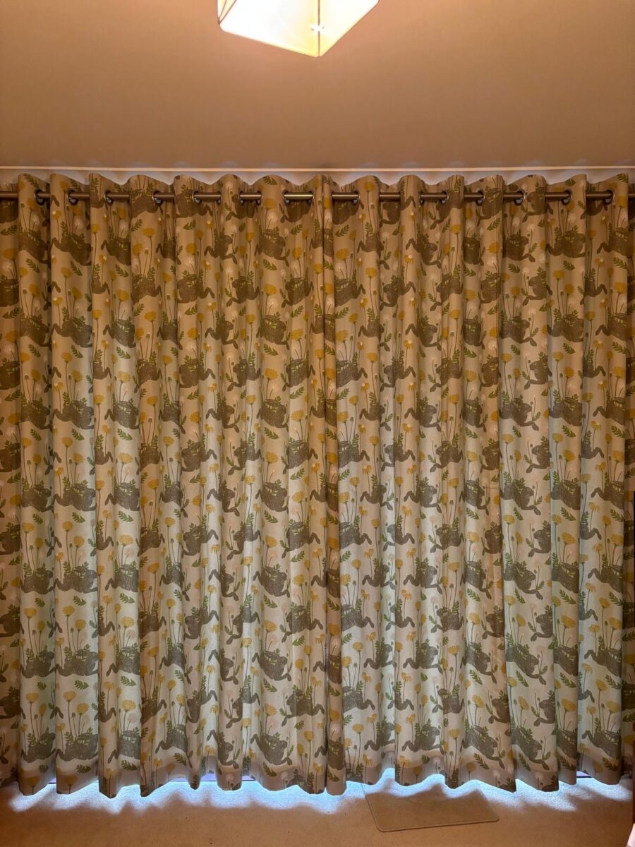 March Hare Linen Fabric - Image 5