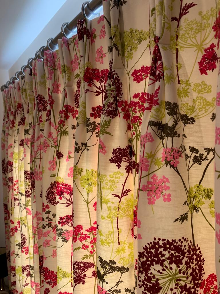 Hedgerow Magenta Fabric - Image 5