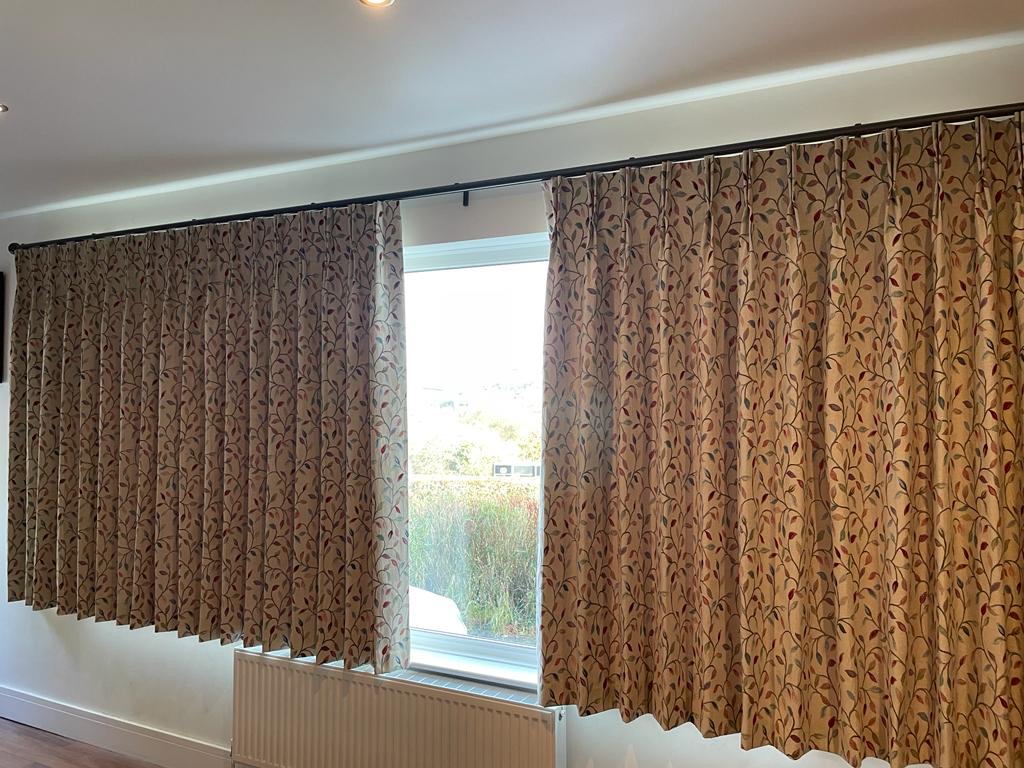 Beaufort Multi Tapestry Fabric - Image 7